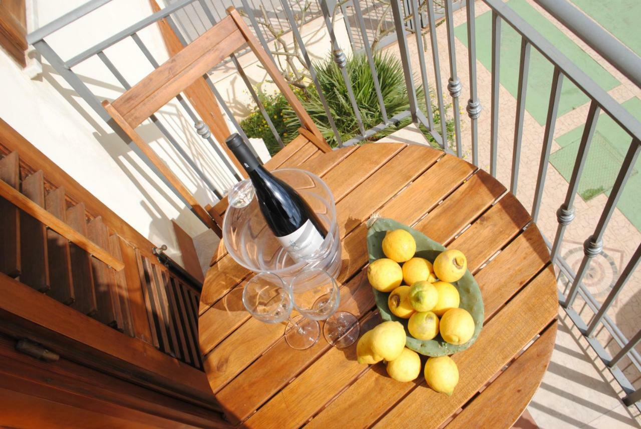 Sicily Home Casa Vacanze Con Piscina San Vito Lo Capo Exterior photo